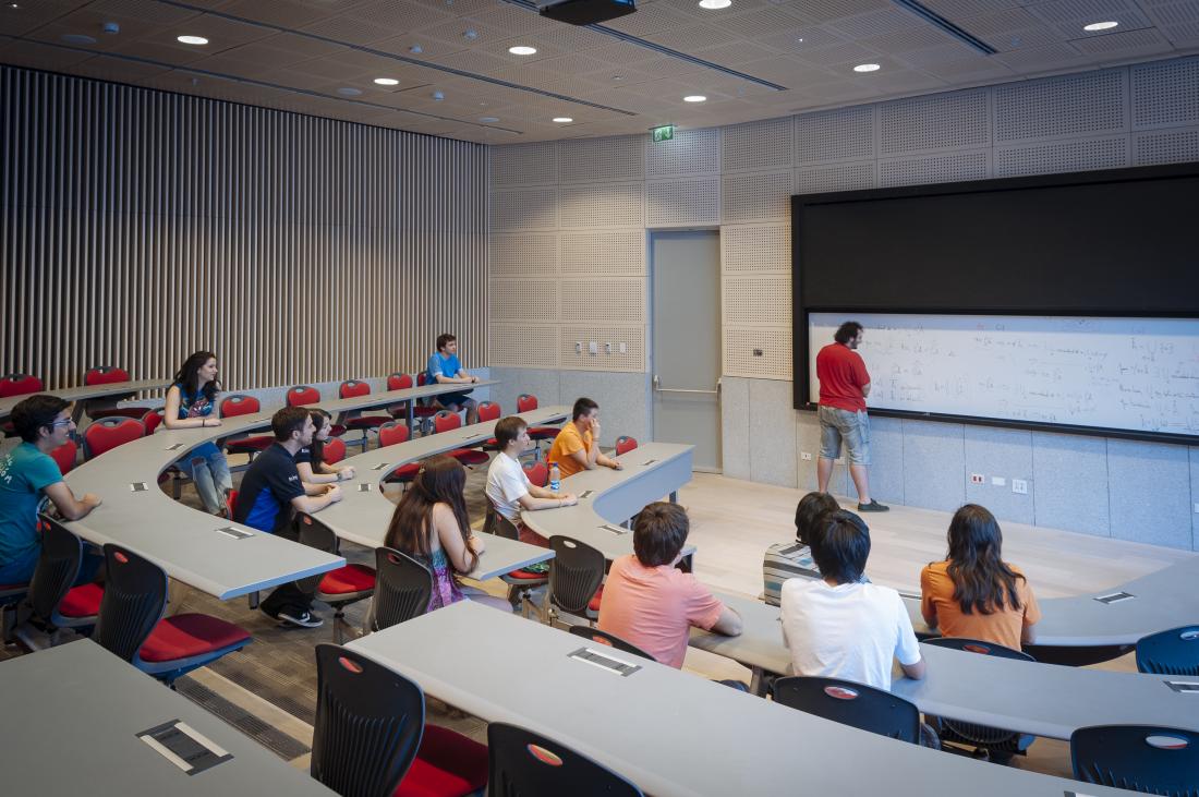 Modern classroom with engineering students.