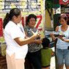 Women receiving information about microcredit in Mexico