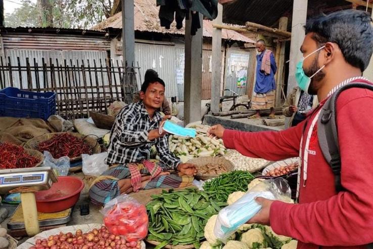 Mask distribution in Bangladesh