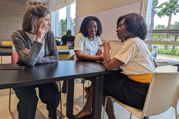 A group work session at the J-PAL-FID incubator.