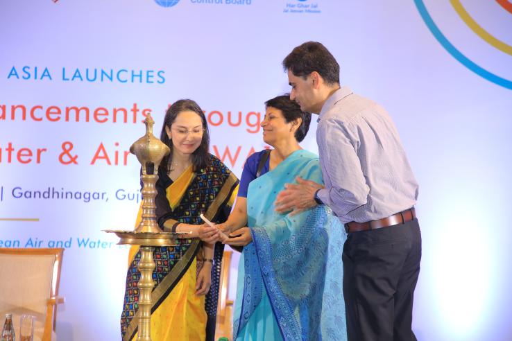 Shobhini, Iqbal and Vini Mahajan at the launch event