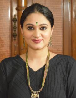 Headshot of Sharanya Chandran 