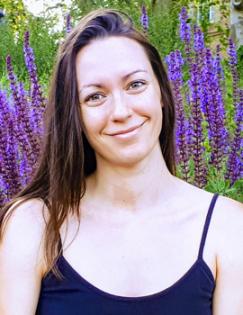 Headshot of Ioana Branga-Peicu