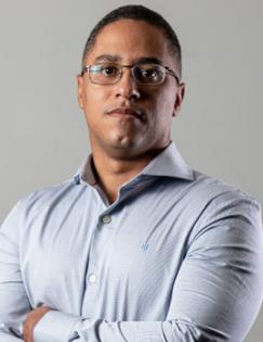 Headshot of Edivaldo Constantino