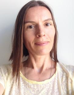 Headshot of Gaëlle Féneloux