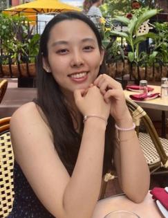 Headshot for Ziwei Hu