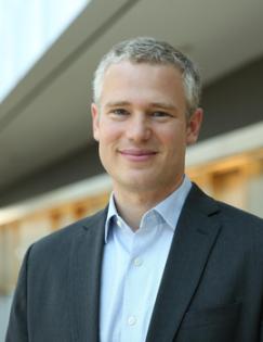 Matthew Kraft Headshot