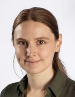 Eva Vivalt Headshot