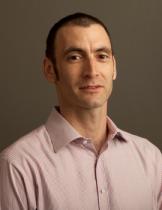 Photo of Jonathan Zinman