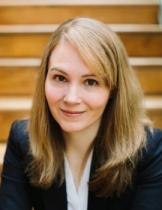 Sarah Miller Headshot