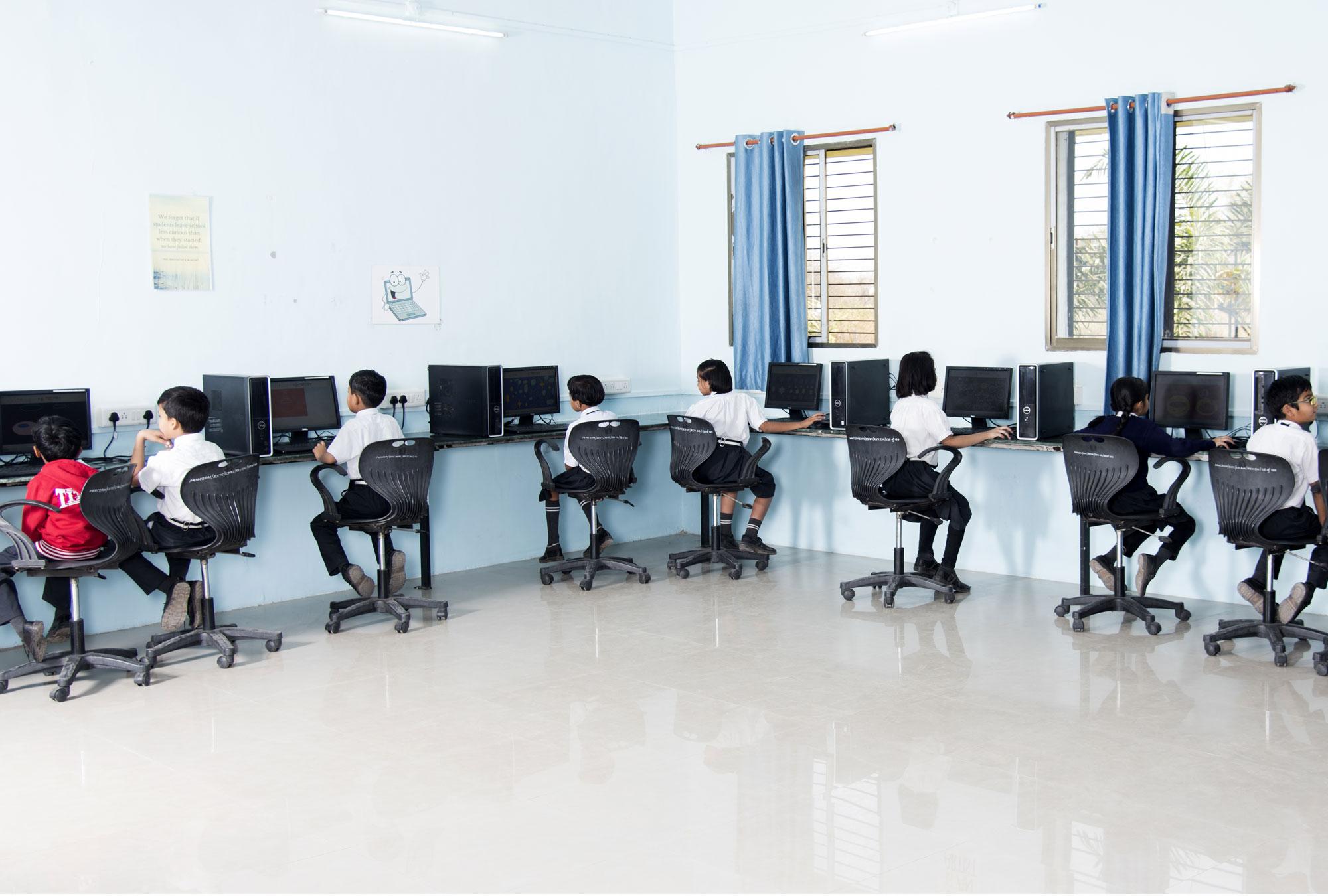 ADB Targets India’s Classroom Gap With $10 Million Digital Push