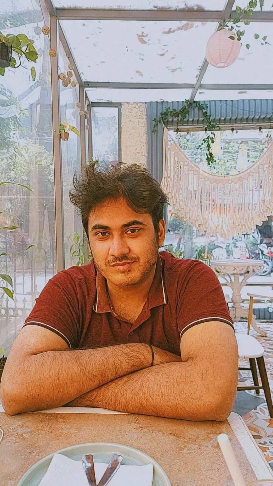 Headshot of Dighbijoy Samaddar