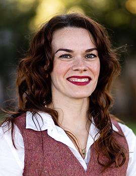 Headshot of Maura Flanagan