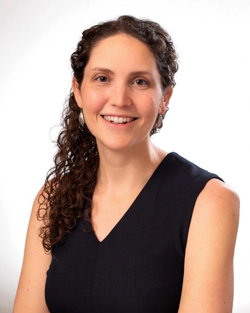 Heather Schofield head shot