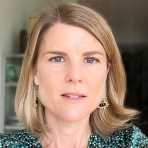 Headshot of Cally Ardington
