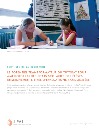 Le potentiel transformateur du tutorat pour améliorer les résultats scolaires des élèves : Enseignements tirés d’évaluations randomisées