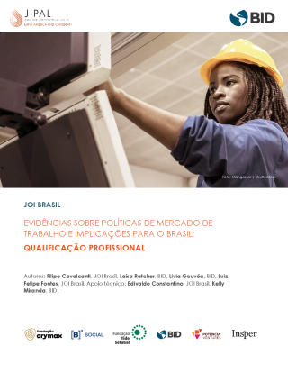 Evidências sobre políticas de mercado de trabalho e implicações para o Brasil: Qualificação profissional