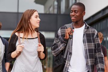  étudiants